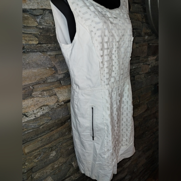 Tracy Reese, faux leather white sleeveless dress with cutouts, lined - Picture 2 of 12